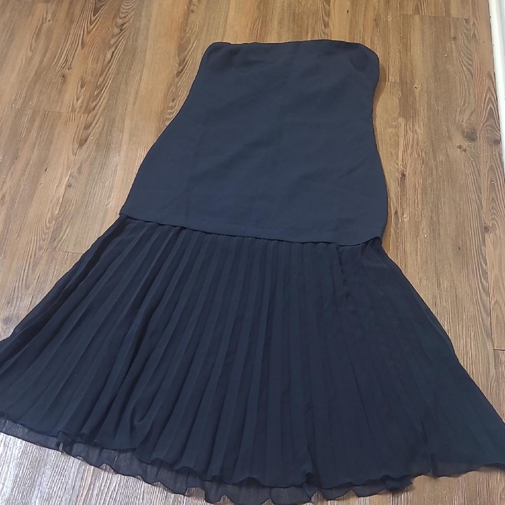 Anthropologie Strapless Black Pleated-Hem‎ Dress